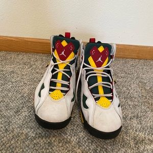 Jordan’s size 8